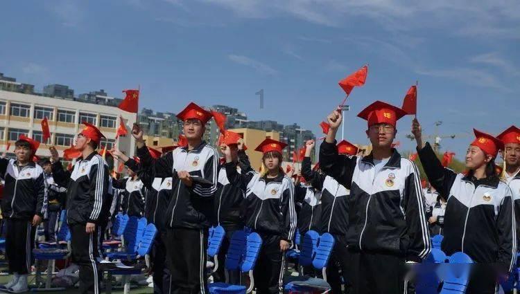 同益中(688722.SH)：公司产品暂无防辐射功能